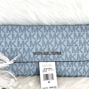 Michael Kors NWT Jet Set Tri Fold Wallet Pale Blue Navy MK Signature